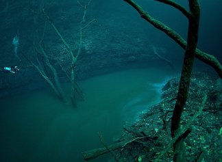 Река на дне Черного моря